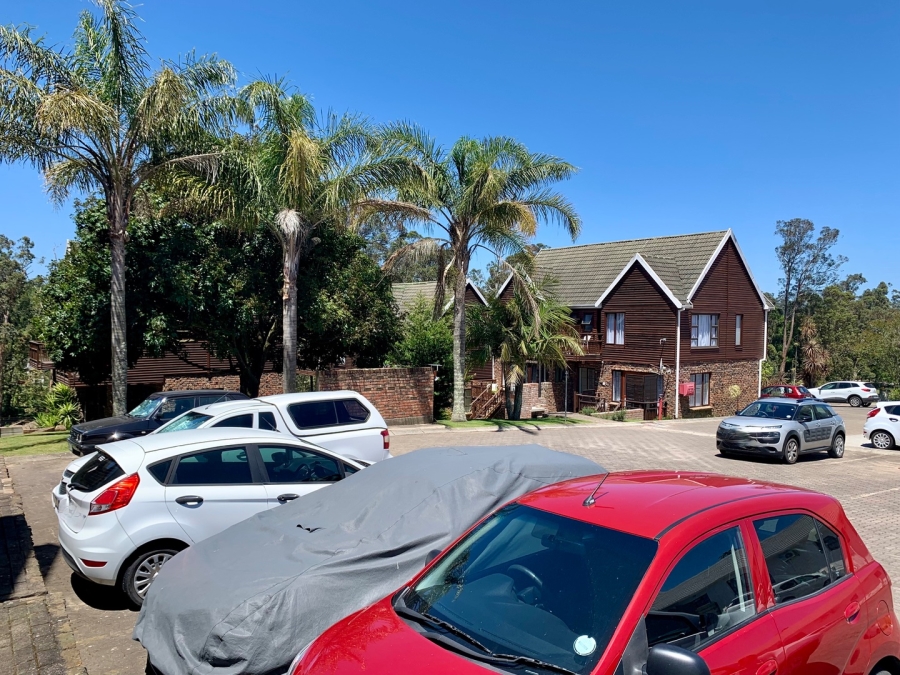 2 Bedroom Property for Sale in Heatherlands Western Cape